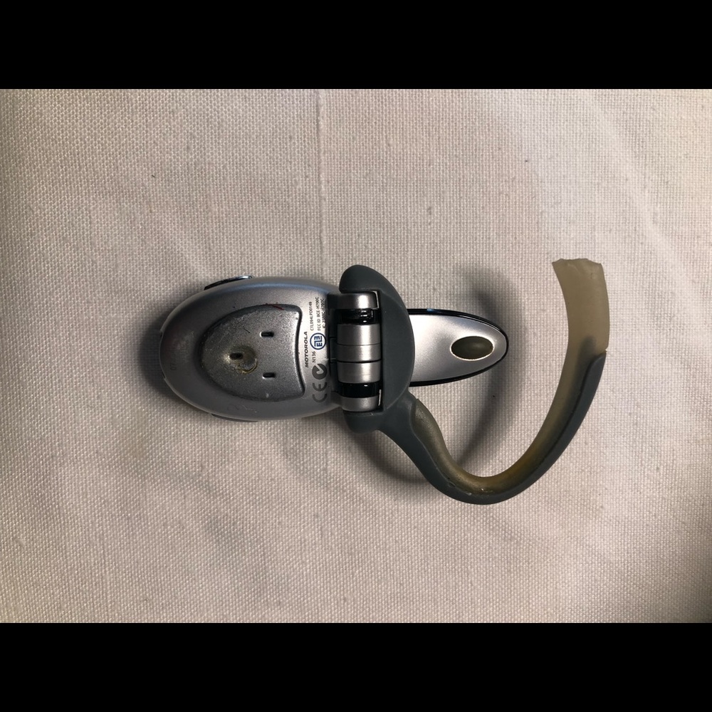 Blue Tooth Wireless Headset - Picture 5 of 6